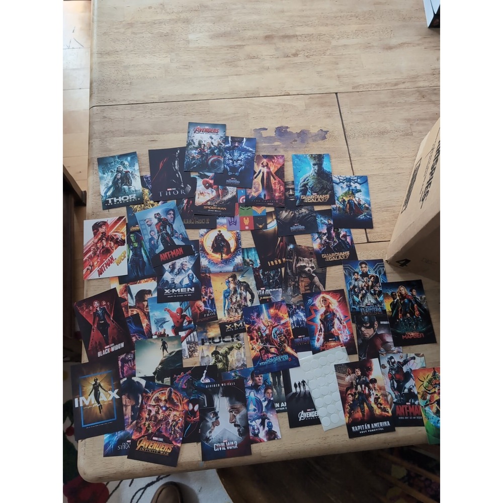 Marvel Wall Collage 50 count 4x6‎